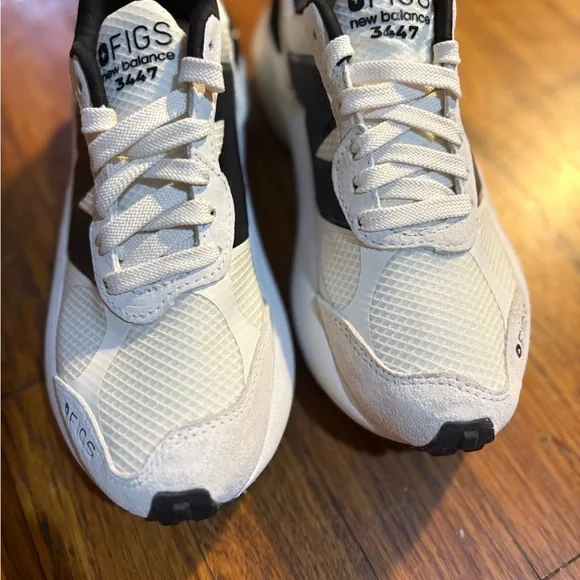 NEW in box FIGS NEW BALANCE 3447 shoes 
Men 4 Woman 5.5 - Picture 3 of 10